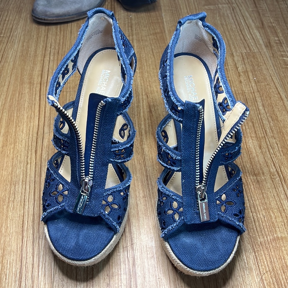 Michael Kors, navy blue, 7M